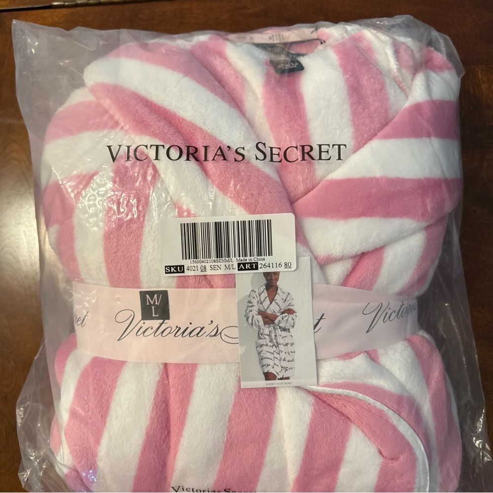Victoria’s Secret, pink and white stripe robe new and new tags